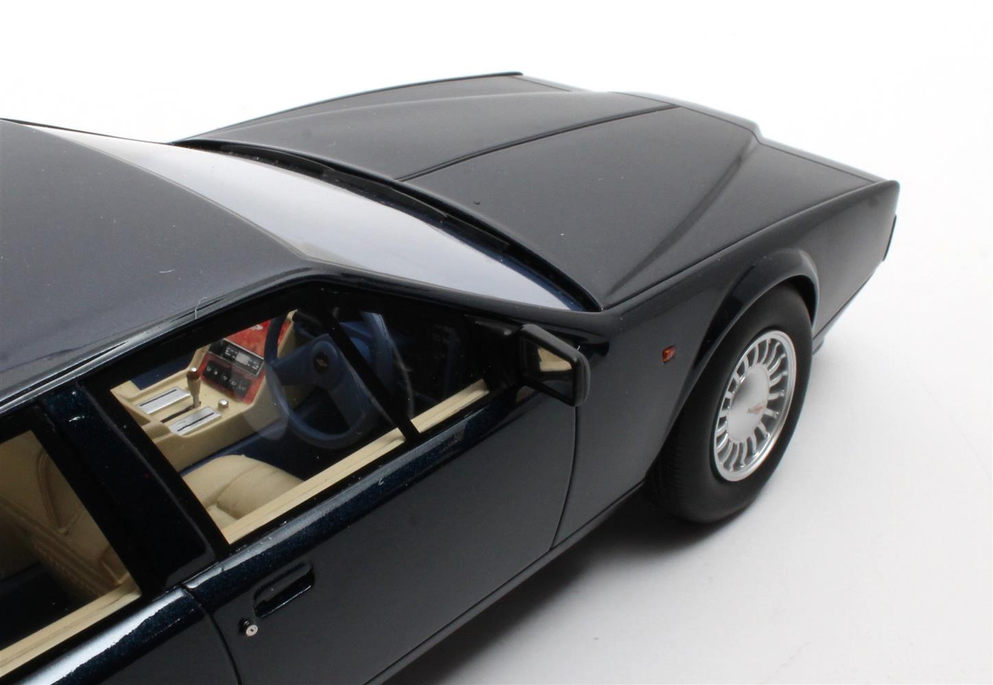 Cult Models Aston Martin Lagonda Serie IV 1:18 - Royal Blue – Bild 9