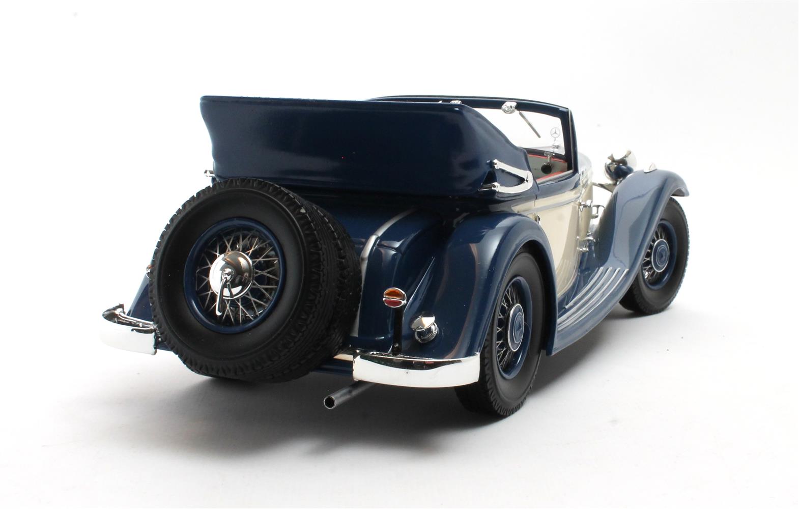 Cult Models Mercedes-Benz 290A Cabriolet 1:18 - Blue-White – Bild 3