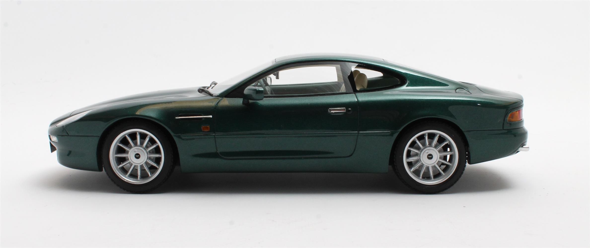 Cult Models Aston Martin DB7 1:18 - Buckingham Green – Bild 6