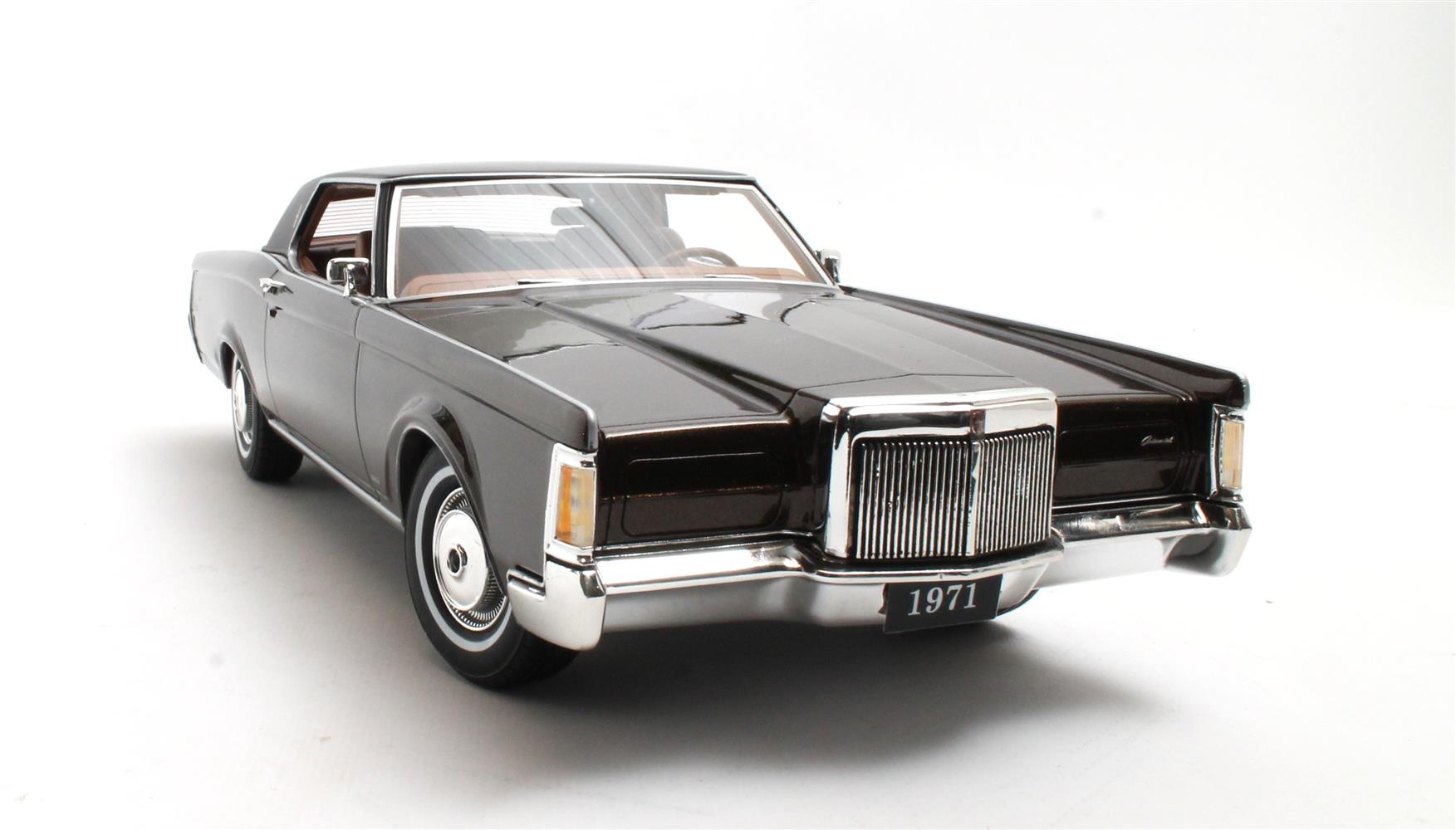 Cult Models Lincoln Continental Mark III 1:18 - Brown Metallic - Immagine 5