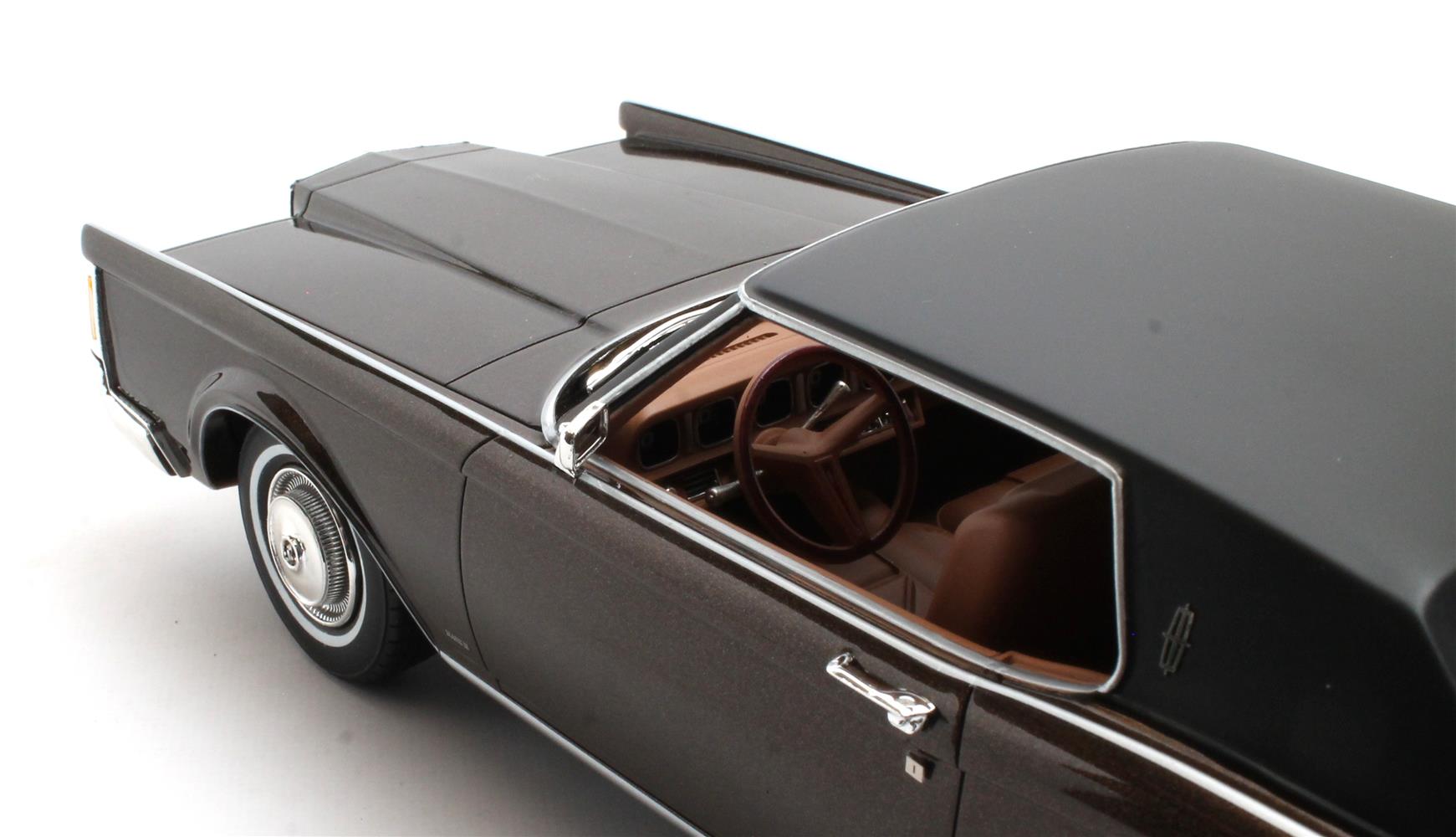 Cult Models Lincoln Continental Mark III 1:18 - Brown Metallic - Immagine 10