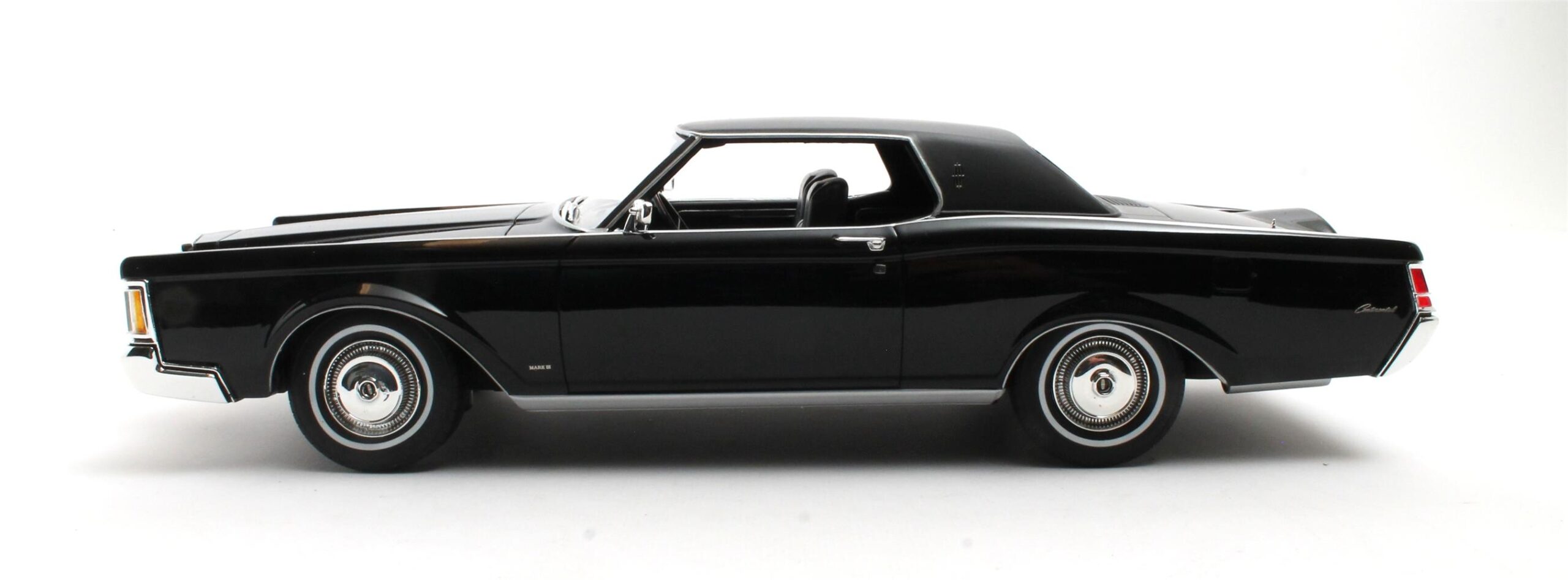 Cult Models Lincoln Continental Mark III 1:18 - Black – Bild 7
