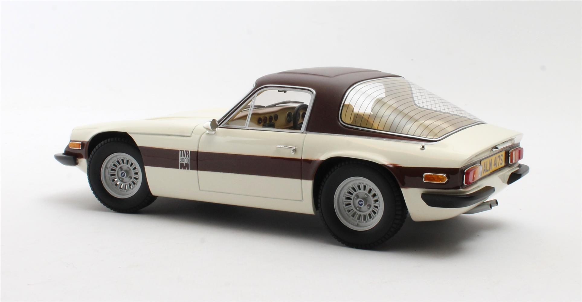 Cult Models TVR 3000M 1:18 - Cream - Image 9