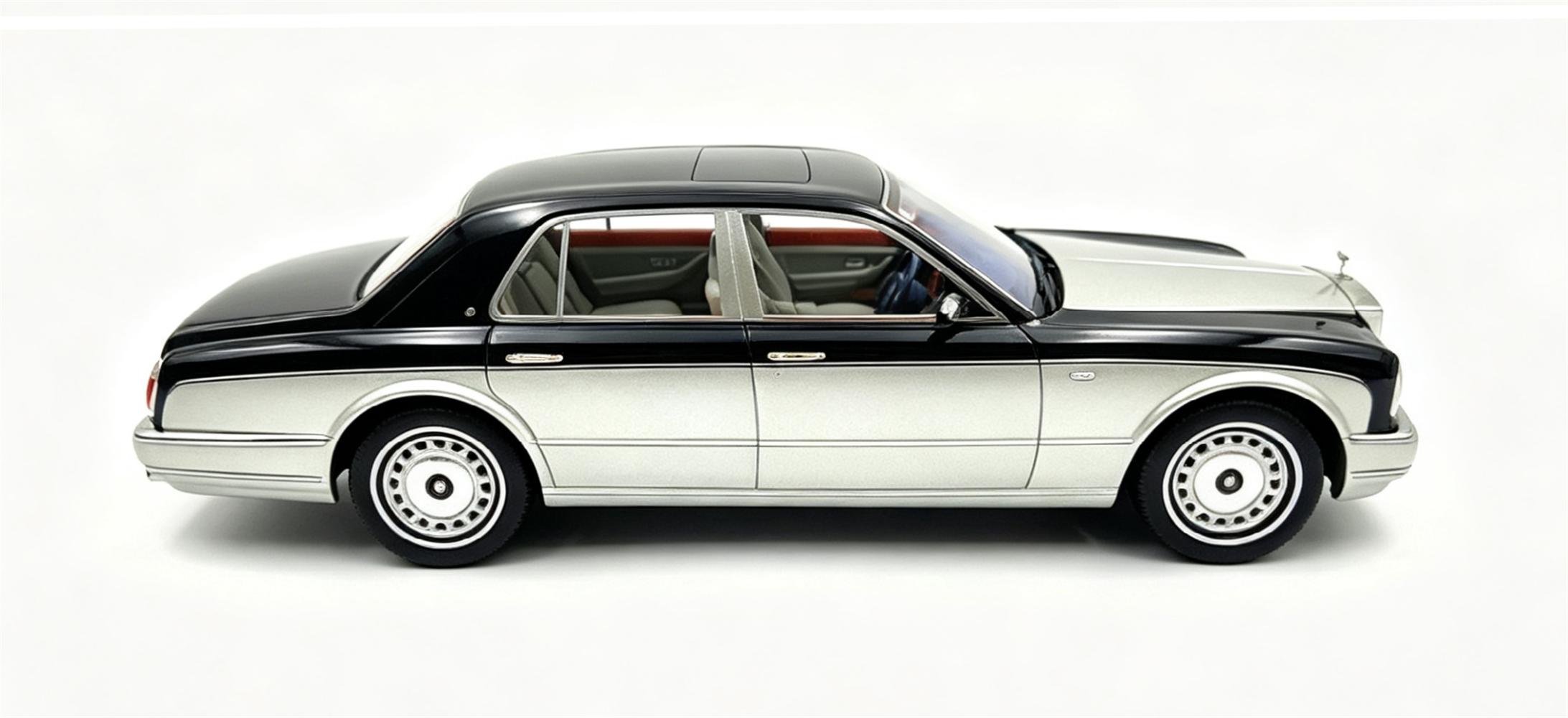 Cult Models Rolls-Royce Silver Seraph 1:18 - Black/Silver – Bild 6