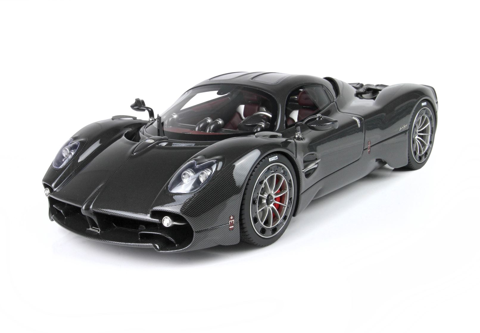 BBR Pagani Utopia - Full Carbon Fibre | 1:12