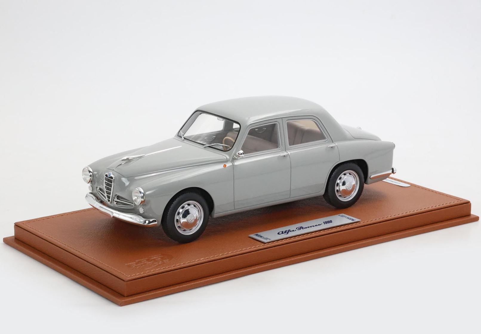 BBR Alfa Romeo 1900 by RGM Design - Alba Grey | 1:18