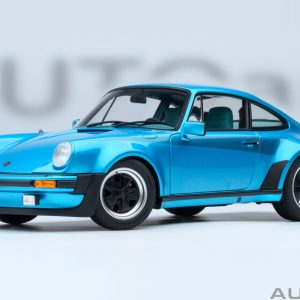 AUTOart Porsche 911 Turbo 3.0 (930) 1:18 - Minerva Blue