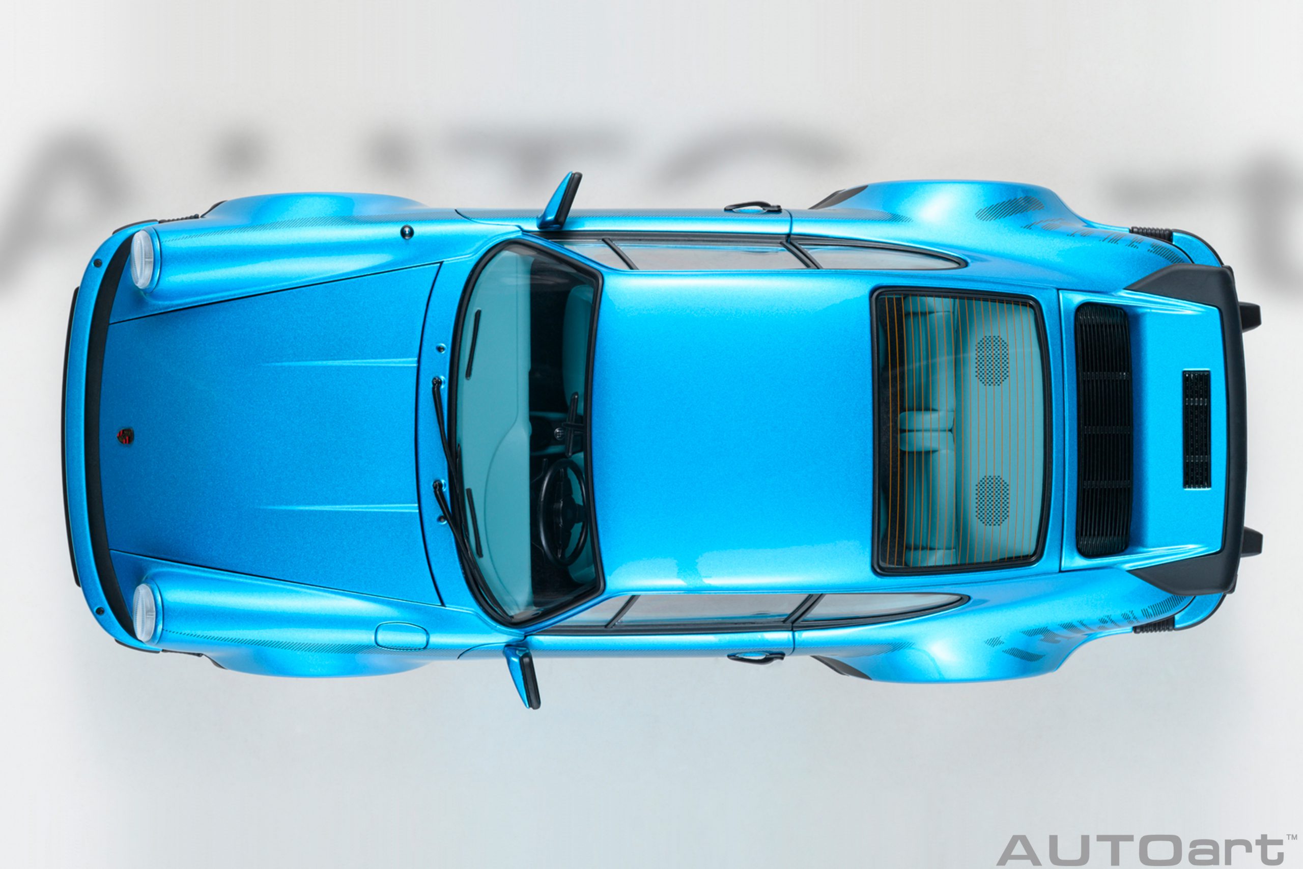 AUTOart Porsche 911 Turbo 3.0 (930) 1:18 - Minerva Blue – Bild 7