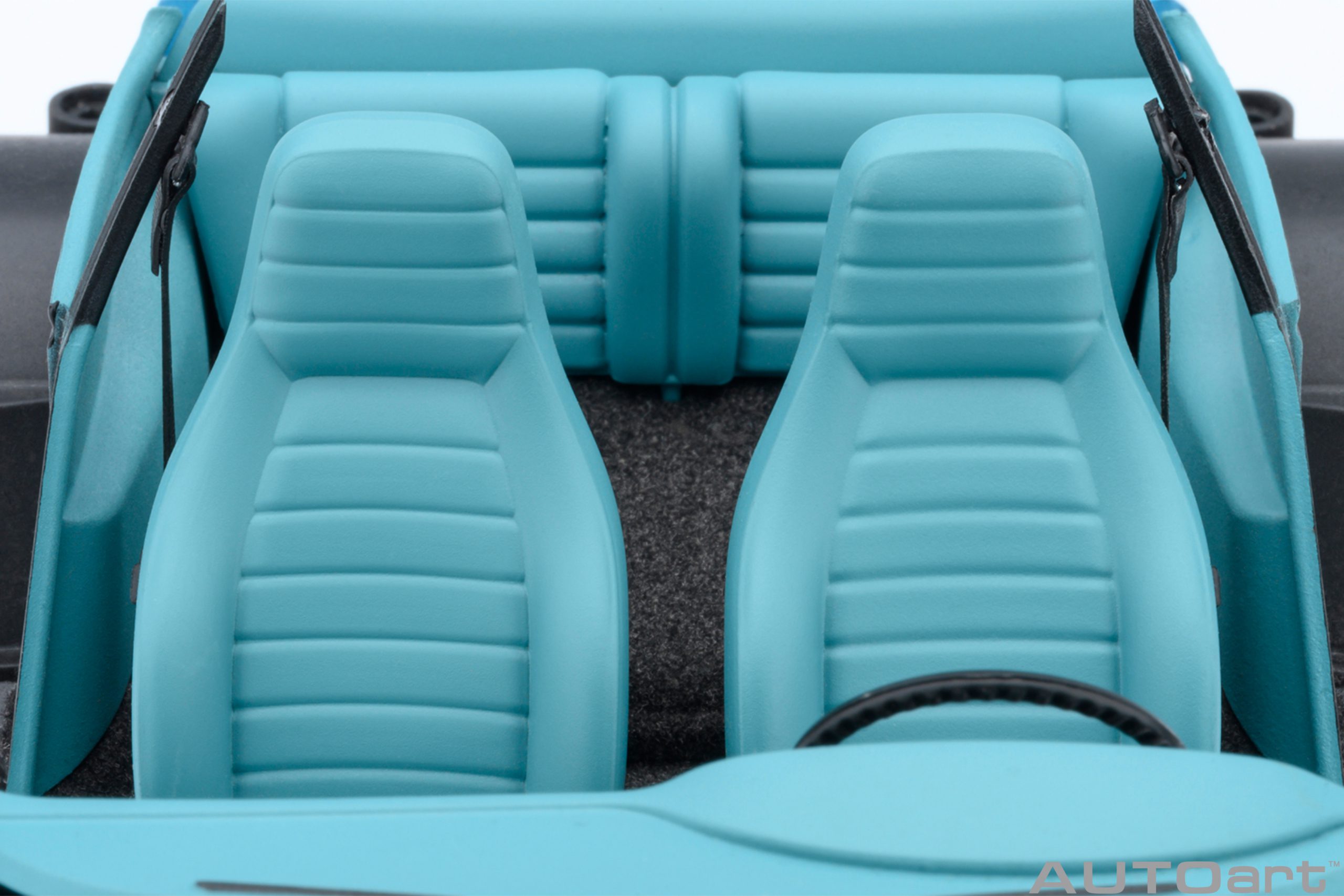 AUTOart Porsche 911 Turbo 3.0 (930) 1:18 - Minerva Blue – Bild 15
