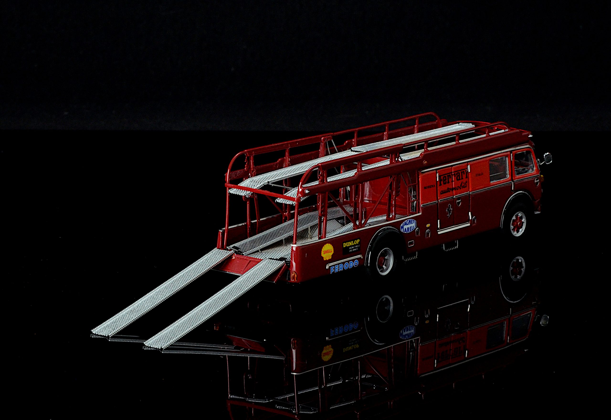CMC Ferrari Transporter, Fiat 642 RN2 Bartoletti, 1957 - 1/64 – Bild 4